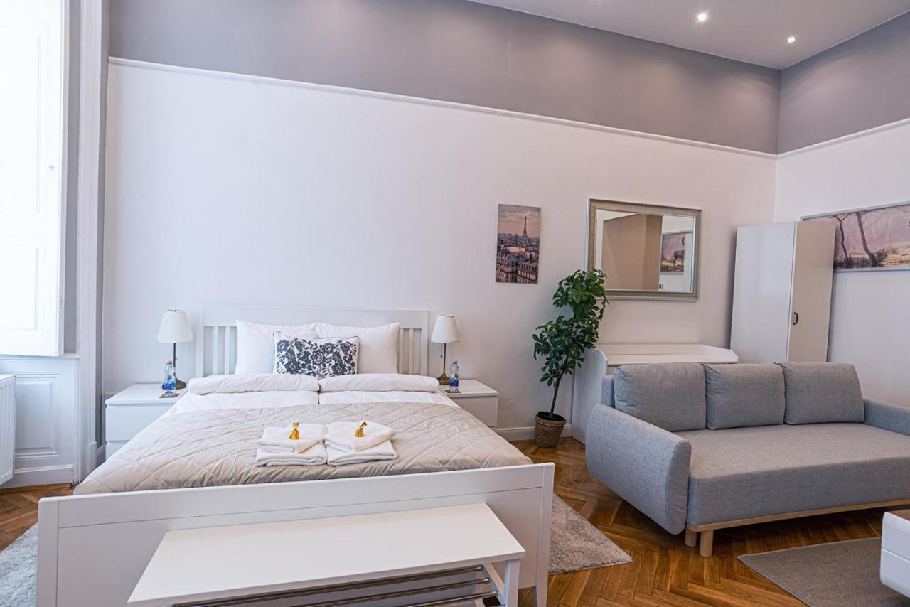 Joy Apartments On Kiraly Street Budapest Kültér fotó